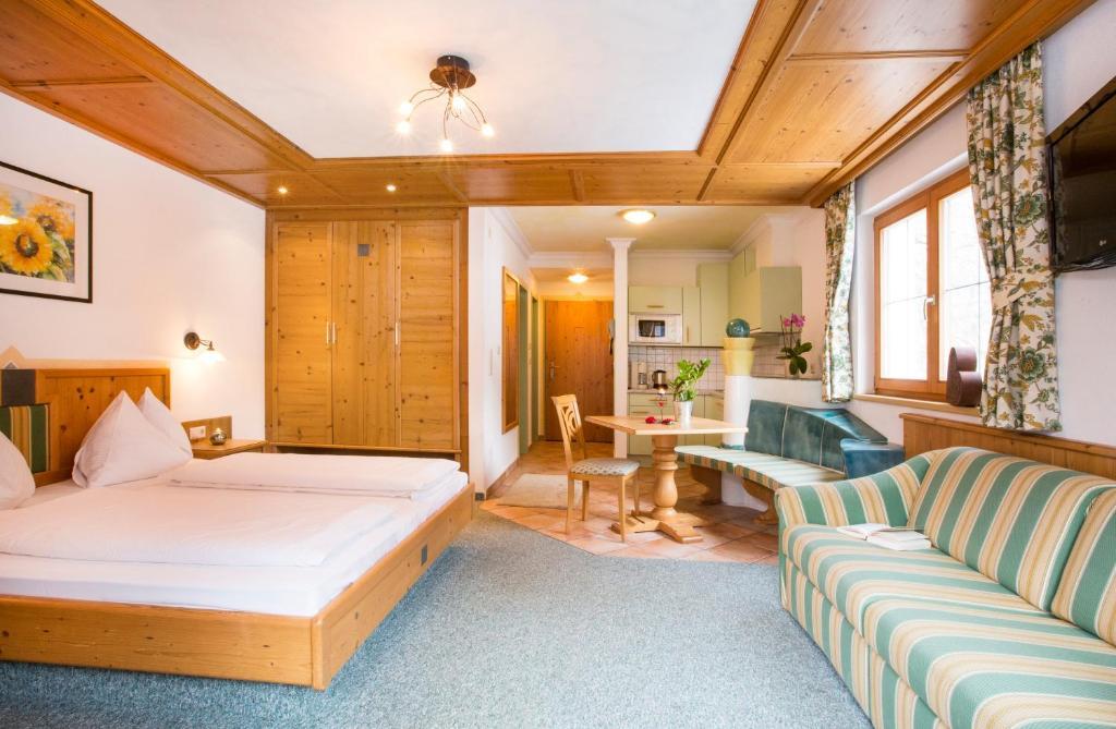 Fliana Arlberg Studios Sankt Anton am Arlberg Pokoj fotografie